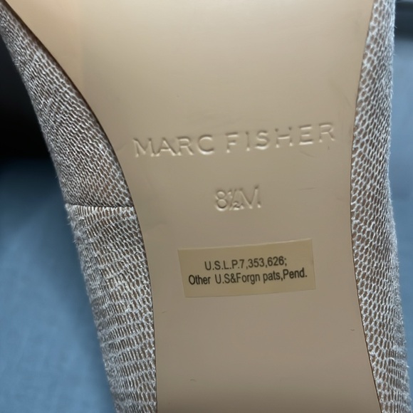 Mark Fisher NWOT Pointed Toe Nude Snake Skin 3.5 Inch Stiletto Heels Size 8.5. - Picture 11 of 11